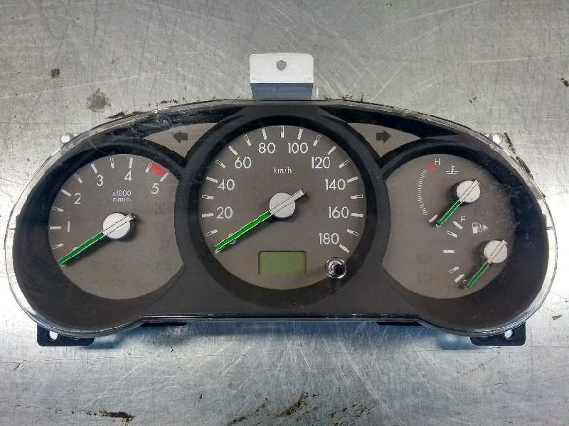 Recambio de cuadro instrumentos para mazda bt-50 (un) 2.5 turbodiesel cat referencia OEM IAM UR8255430A 1575302093 R2