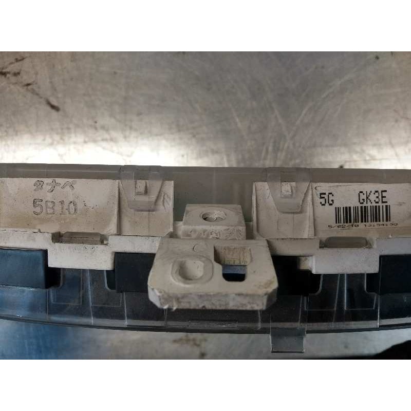 Recambio de cuadro instrumentos para mazda 6 berlina (gg) 2.0 diesel cat referencia OEM IAM GK3E 5G 5B10