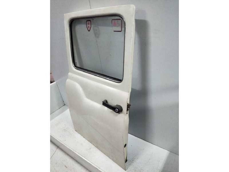 Recambio de puerta trasera derecha para carbodies fairway 27 td referencia OEM IAM   