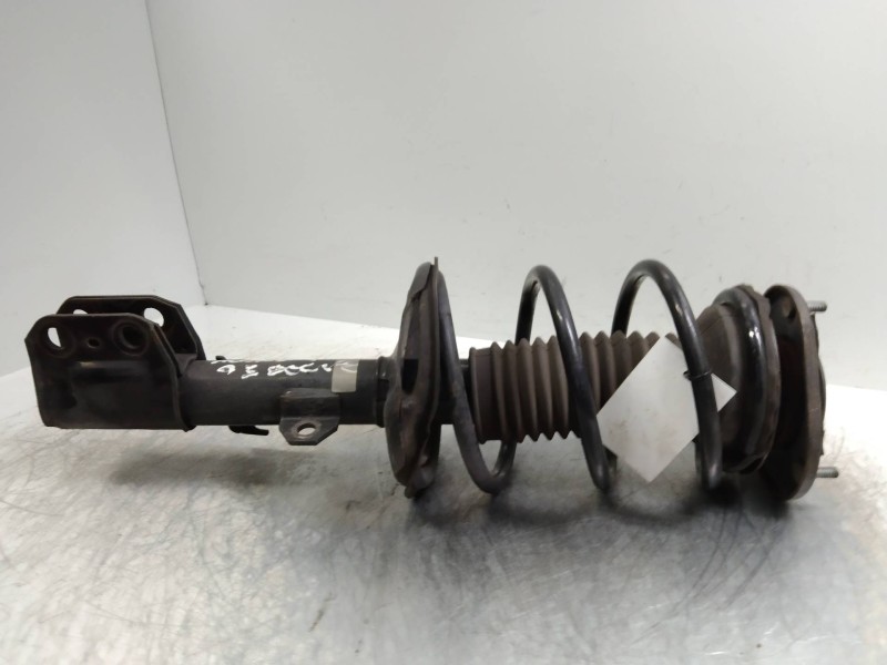 Recambio de amortiguador delantero izquierdo para toyota avensis berlina (t25) 2.0 16v cat referencia OEM IAM   