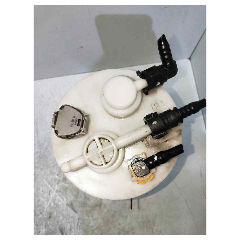 Recambio de bomba combustible para toyota avensis berlina (t25) 2.0 16v cat referencia OEM IAM 058030F001 7702005110 BOSCH AFORA