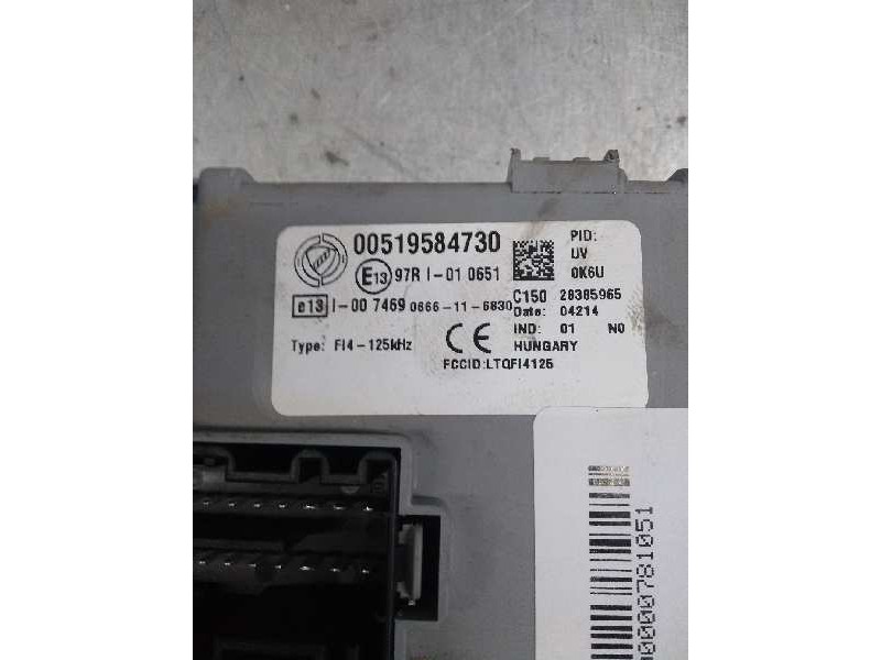 Recambio de caja reles / fusibles para fiat panda (319) 1.2 cat referencia OEM IAM 00519584730 28385965 