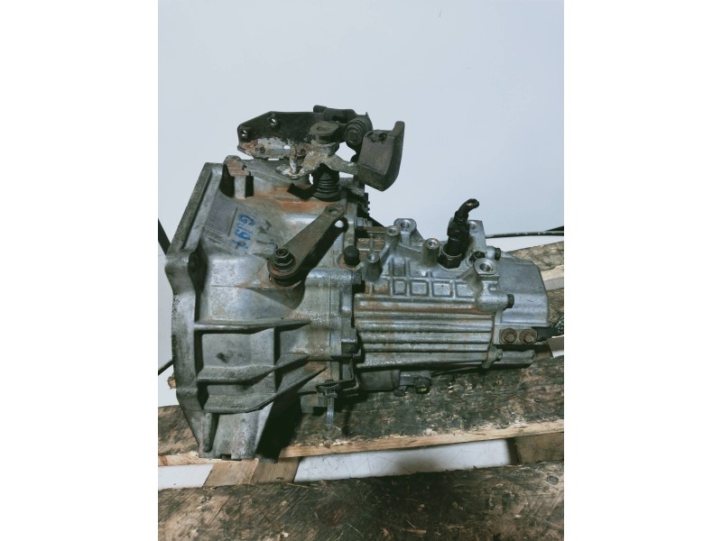 Recambio de caja cambios para hyundai coupe (gk) 1.6 fx referencia OEM IAM JT1775 933749 