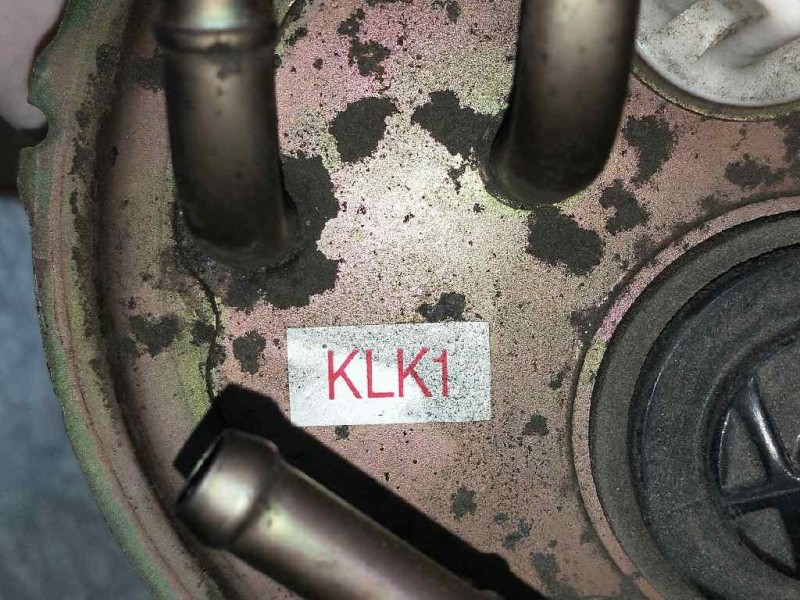 Recambio de bomba combustible para mazda xedos 9 (ta) 2.5 v6 referencia OEM IAM KLK1  