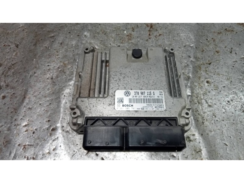 Recambio de centralita motor uce para skoda octavia combi (1z5) scout 4x4 referencia OEM IAM 0261S05741 3T0907115G 1Z0907115F