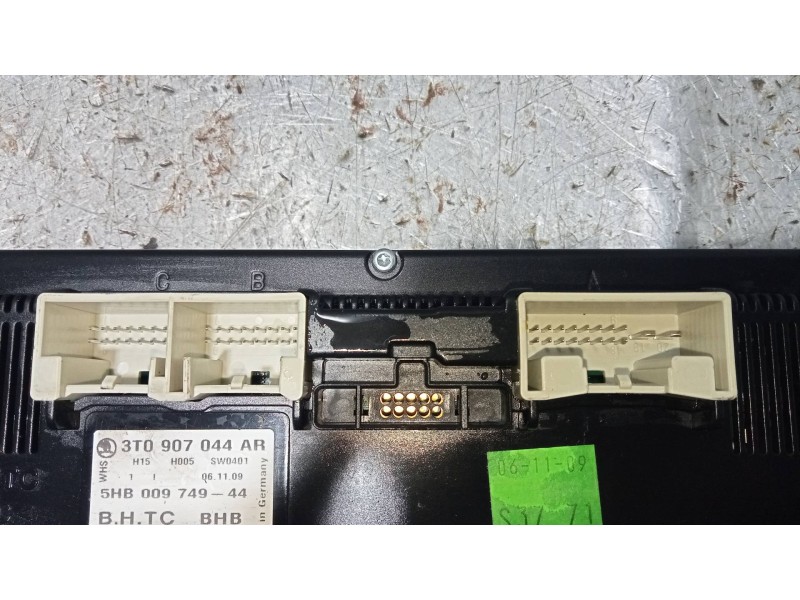 Recambio de mando calefaccion / aire acondicionado para skoda octavia combi (1z5) scout 4x4 referencia OEM IAM 3T0907044AR 5HB00