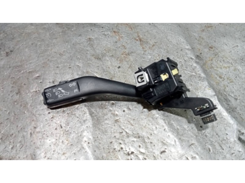 Recambio de mando luces para skoda octavia combi (1z5) scout 4x4 referencia OEM IAM 1K0953513G  