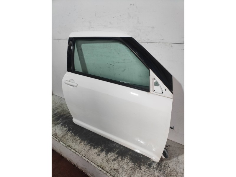 Recambio de puerta delantera derecha para suzuki swift berlina (mz) gl (3-ptas.) referencia OEM IAM   3P