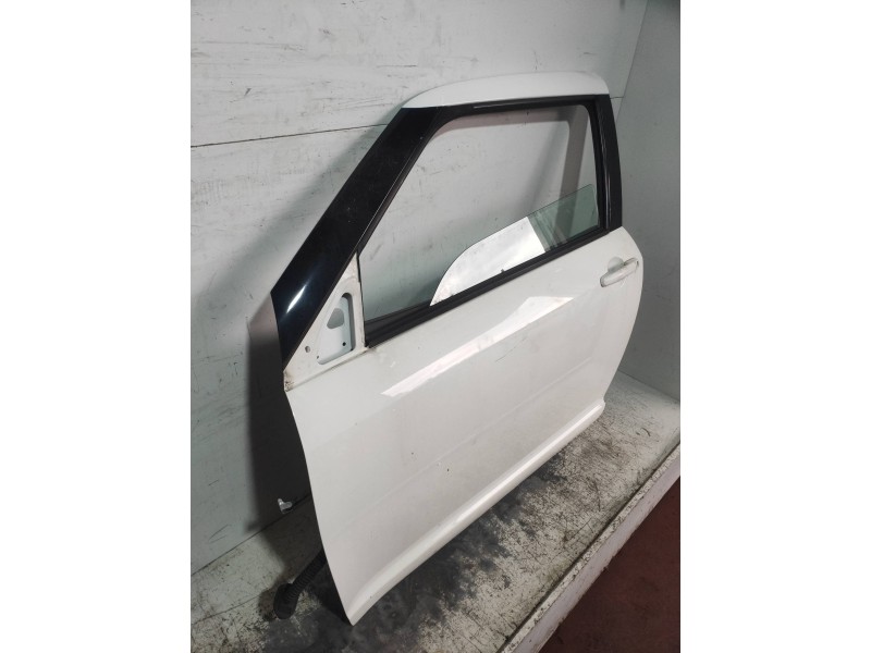 Recambio de puerta delantera izquierda para suzuki swift berlina (mz) gl (3-ptas.) referencia OEM IAM   3P