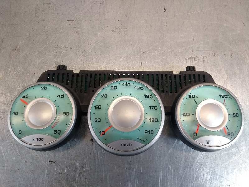 Recambio de cuadro instrumentos para citroen c8 2.2 hdi fap cat (4hw) referencia OEM IAM 1496274080 501021630051 UM0TA745