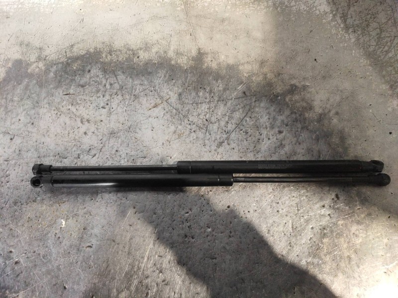 Recambio de amortiguadores maletero / porton para abarth nuova 500 (150) 595 competizione referencia OEM IAM 517854120  