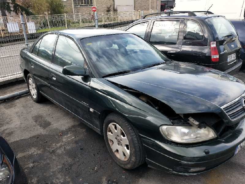 opel omega b del año 2001