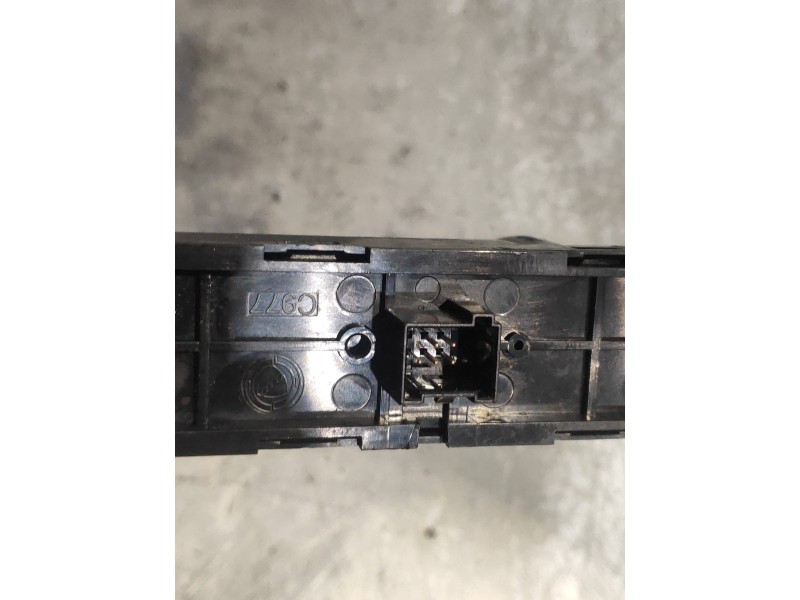 Recambio de mando multifuncion para abarth nuova 500 (150) 595 competizione referencia OEM IAM 735451110  