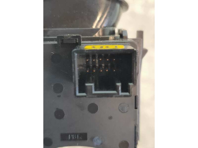 Recambio de mando luces para opel insignia berlina edition referencia OEM IAM 13500692 83370120030 