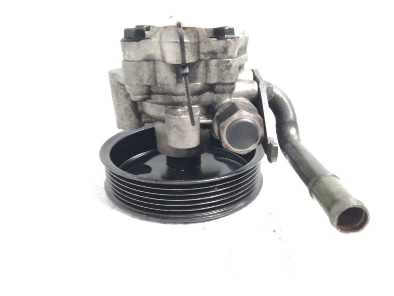 Recambio de bomba direccion para kia carens 2.0 crdi lx monovolumen referencia OEM IAM OK2KC32600  