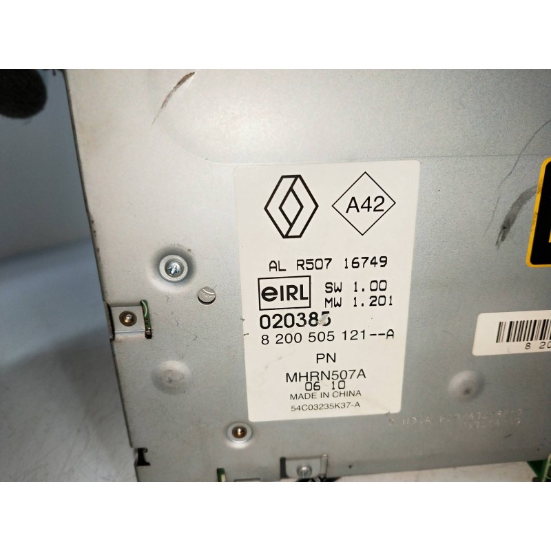 Recambio de sistema audio / radio cd para renault megane ii familiar 1.9 dci diesel fap referencia OEM IAM 8200505121A  