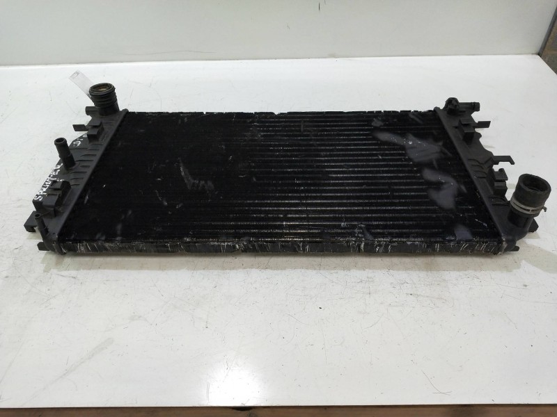 Recambio de radiador agua para mercedes sprinterii caja cerrada (desde 01.06) 311/315 cdi 4x4 (906.631/633/635/637) referencia O