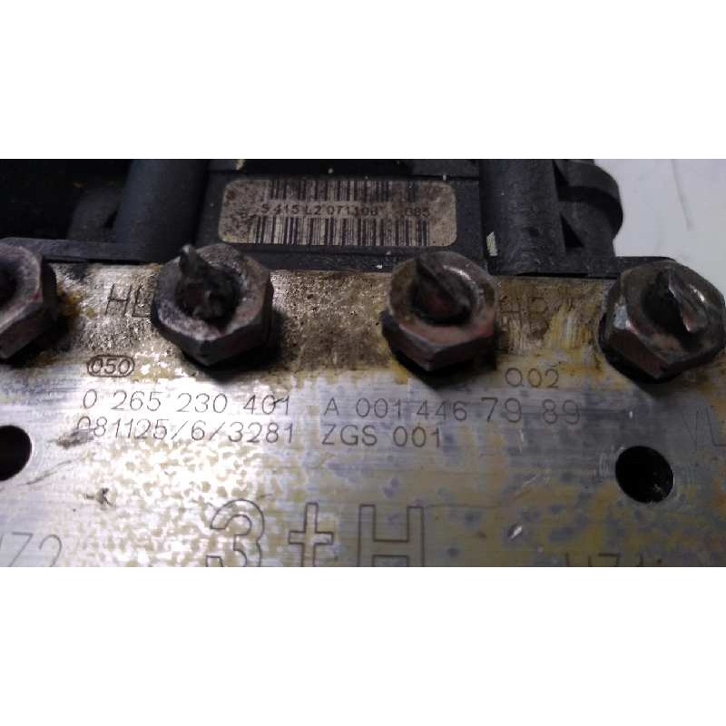 Recambio de abs para mercedes sprinterii caja cerrada (desde 01.06) 311/315 cdi 4x4 (906.631/633/635/637) referencia OEM IAM 026