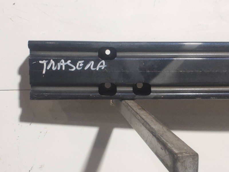 Recambio de refuerzo paragolpes trasero para lancia thema gold referencia OEM IAM   