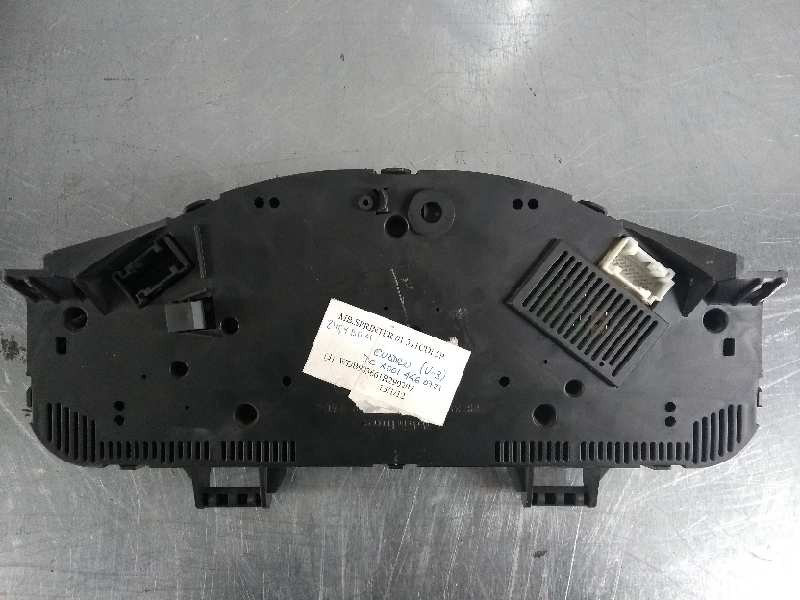Recambio de cuadro instrumentos para mercedes sprinter 02.00  caja cerrada 311 cdi (903.661-662) referencia OEM IAM A0014460721 