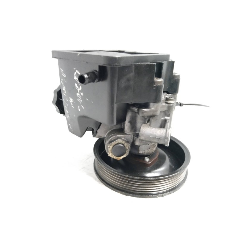 Recambio de bomba direccion para mercedes sprinter 02.00  caja cerrada, techo elevado 311 cdi (903.663) referencia OEM IAM   