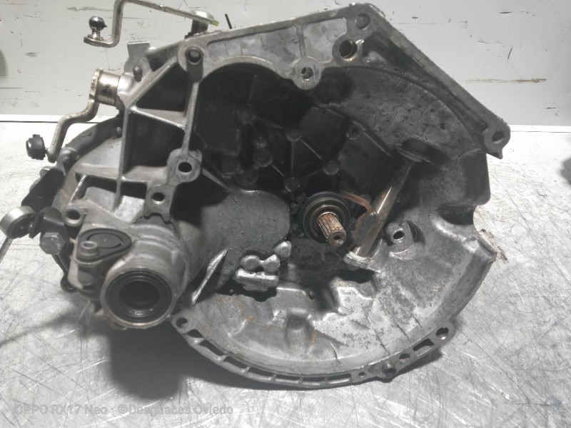 Recambio de caja cambios para peugeot 206+ básico referencia OEM IAM 20CQ83 1084359 