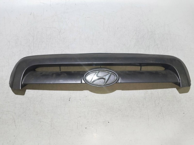 Recambio de rejilla delantera para hyundai santa fe (sm) 2.0 gls crdi edition-plus 4x4 referencia OEM IAM   