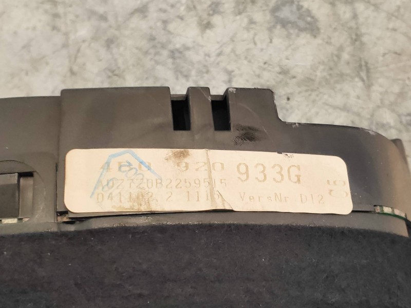 Recambio de cuadro instrumentos para audi allroad quattro (4b5) 2.5 tdi (132kw) referencia OEM IAM 4B0920933G  