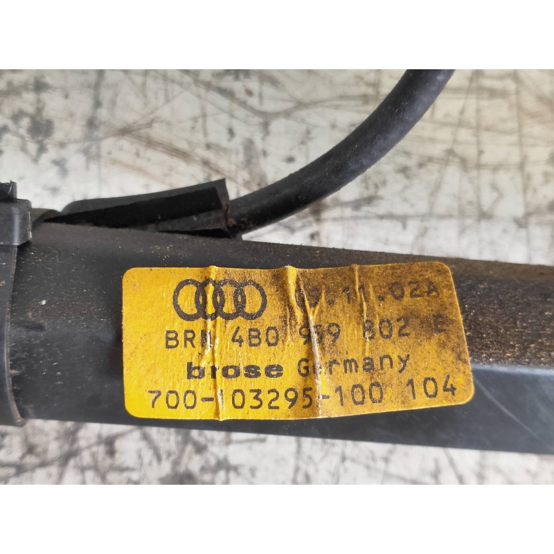 Recambio de elevalunas delantero derecho para audi allroad quattro (4b5) 2.5 tdi (132kw) referencia OEM IAM 4B0959802B 700103295