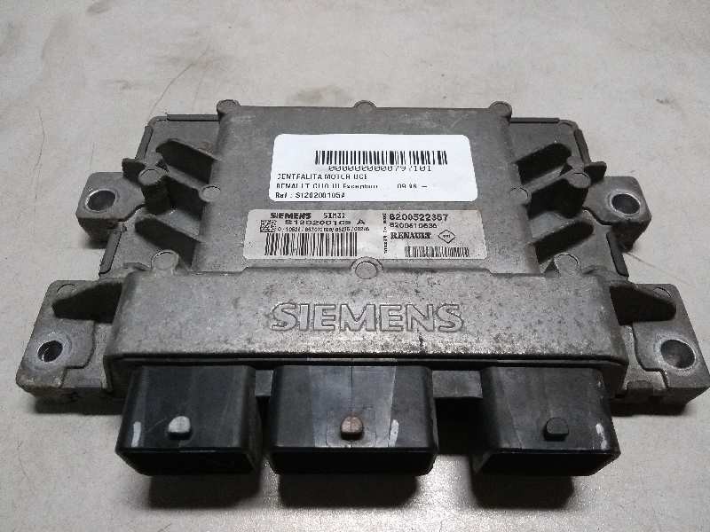 Recambio de centralita motor uce para renault clio iii exception referencia OEM IAM S120200105A 8200522357 8200510536 SIM32