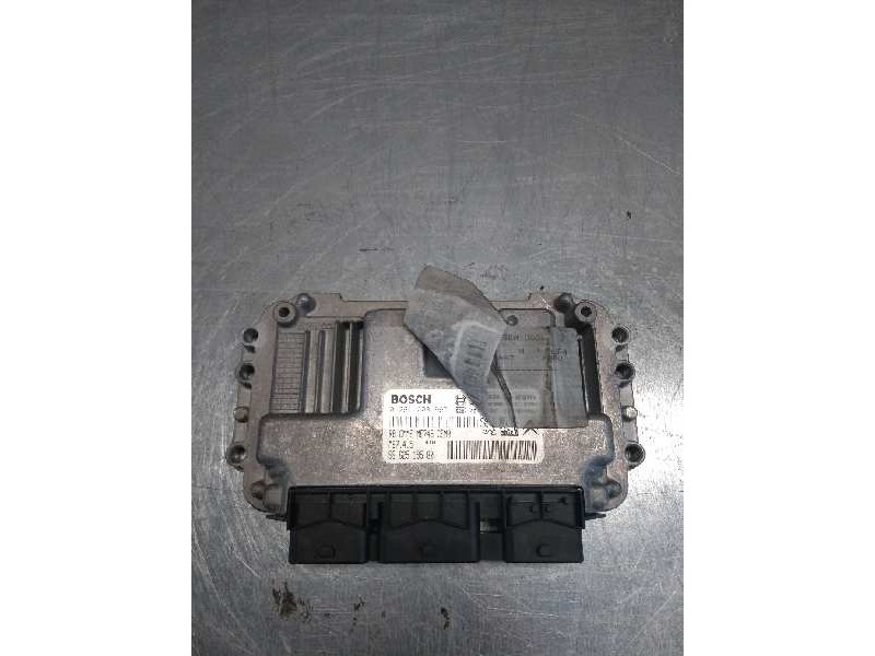 Recambio de centralita motor uce para peugeot 207 xs pack referencia OEM IAM 0261208965 9662519580 ME745