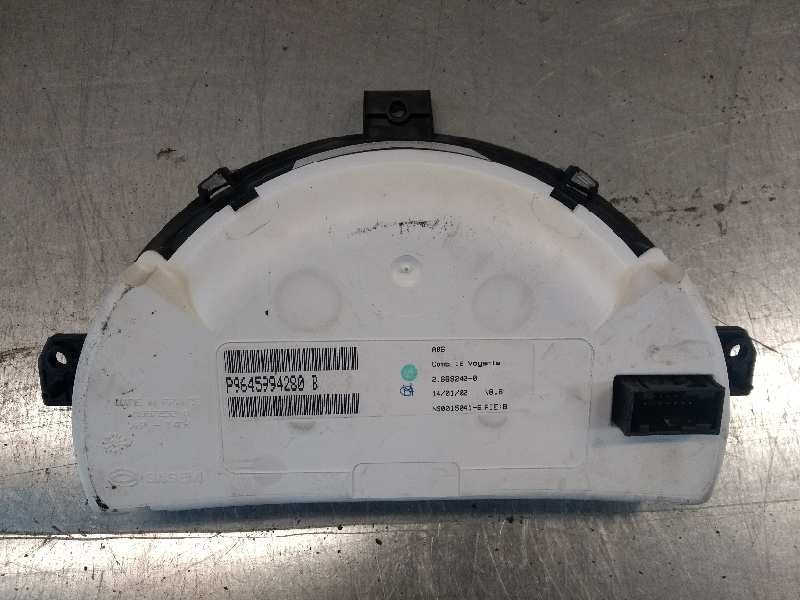 Recambio de cuadro instrumentos para citroen c3 1.4 sx plus referencia OEM IAM P9645994280 B 216692400