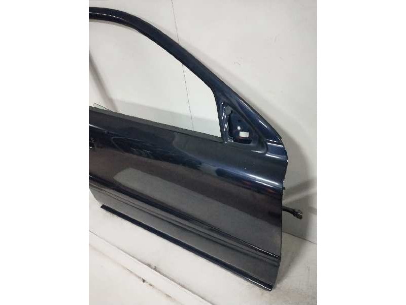 Recambio de puerta delantera derecha para volvo v70 familiar 2.4 d summum (120kw) referencia OEM IAM   