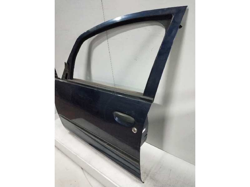 Recambio de puerta delantera izquierda para mitsubishi colt berlina 3 (cz) 1.5 di-d cat referencia OEM IAM   