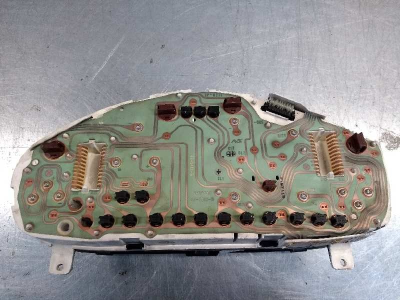 Recambio de cuadro instrumentos para mitsubishi carisma berlina 4 (da0) 1900 gls climatizado referencia OEM IAM MR308409 98DX 0P