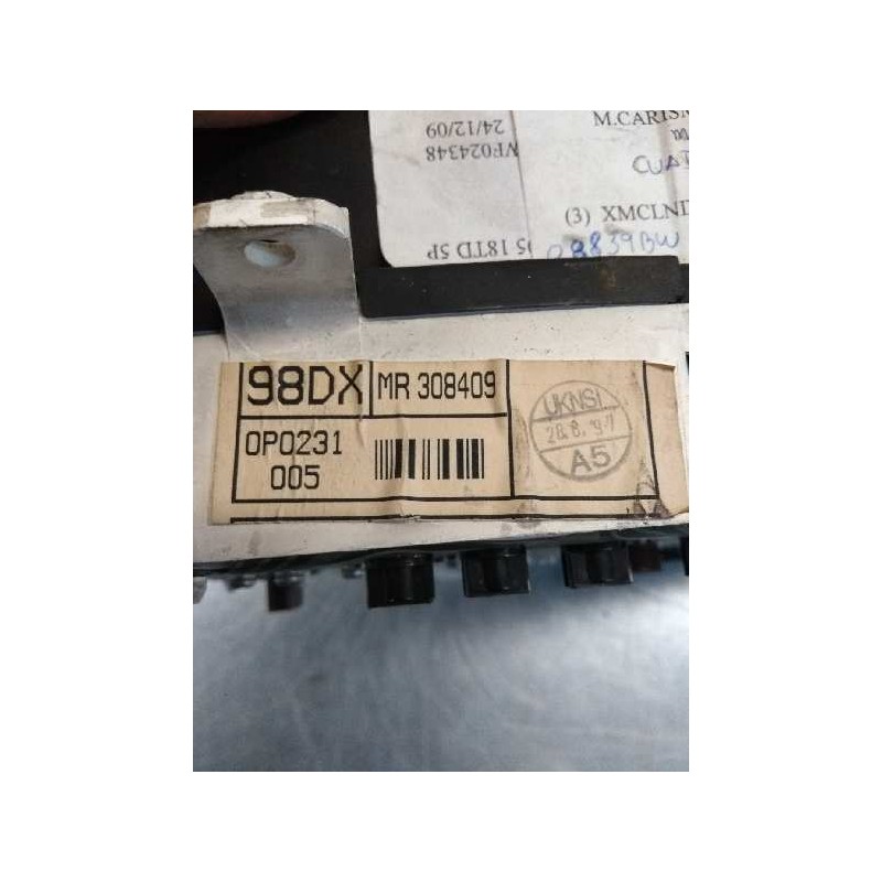 Recambio de cuadro instrumentos para mitsubishi carisma berlina 4 (da0) 1900 gls climatizado referencia OEM IAM MR308409 98DX 0P