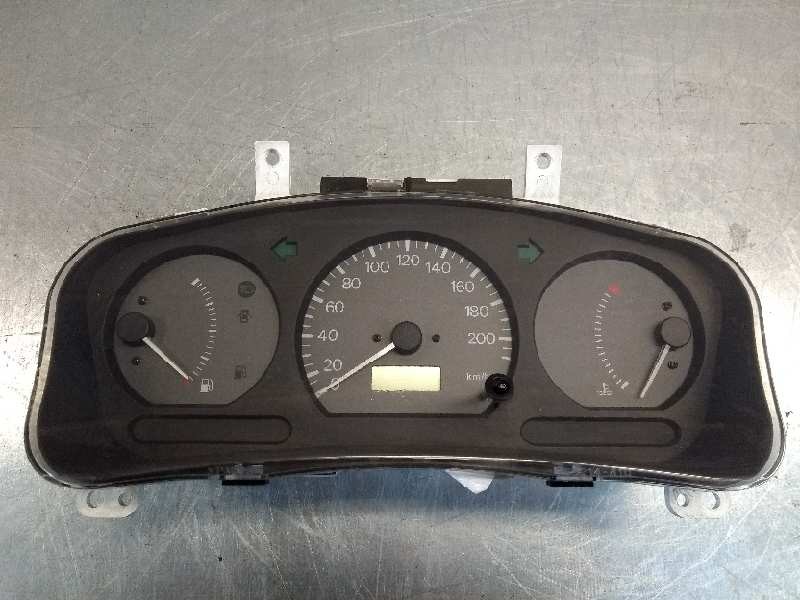 Recambio de cuadro instrumentos para mitsubishi colt (ca0) 1300 gli referencia OEM IAM MR233049 228220 