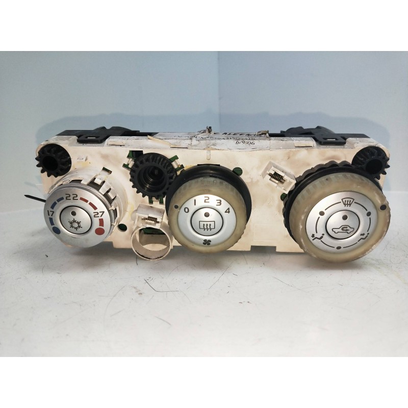 Recambio de mando calefaccion / aire acondicionado para mitsubishi colt berlina 5 (z30a) 1.5 di-d instyle (d) referencia OEM IAM