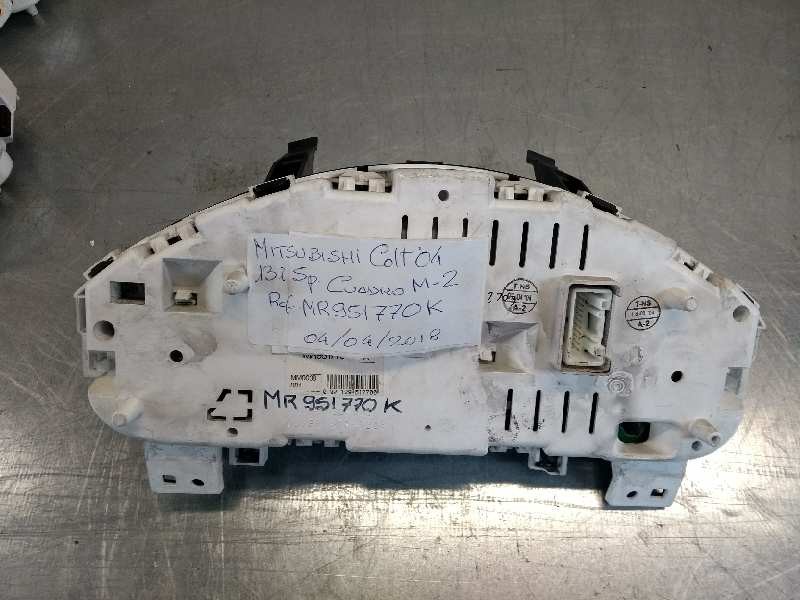 Recambio de cuadro instrumentos para mitsubishi colt berlina 5 (z30a) 1.3 inform (d) referencia OEM IAM MR951770K MM0038001 