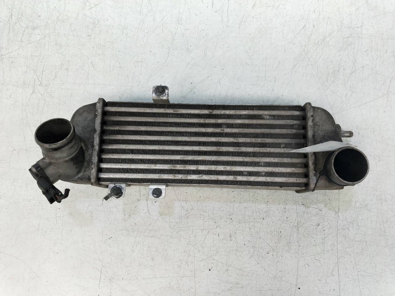 Recambio de intercooler para kia cee´d drive referencia OEM IAM 282712A610 6714315 