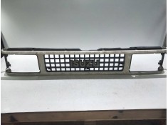 Recambio de rejilla delantera para isuzu trooper referencia OEM IAM   