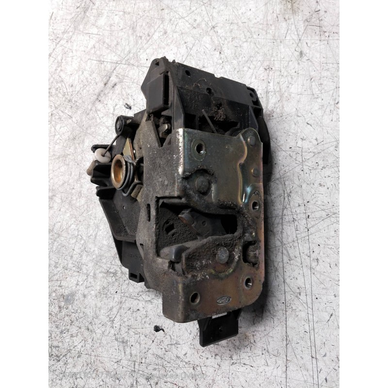 Recambio de motor cierre centralizado trasero izquierdo para ford focus berlina (cak) ghia referencia OEM IAM  5P 