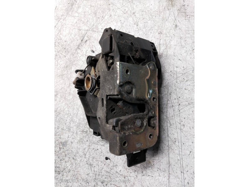Recambio de motor cierre centralizado trasero izquierdo para ford focus berlina (cak) ghia referencia OEM IAM  5P 