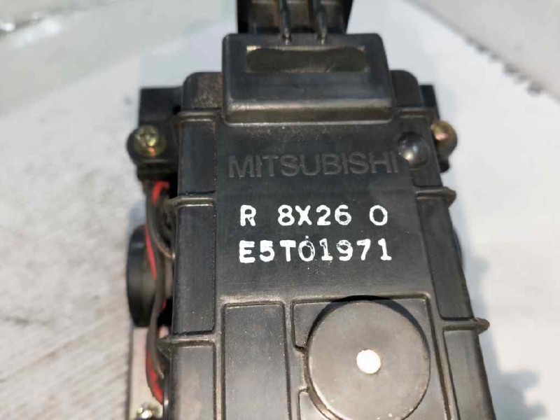 Recambio de caudalimetro para mitsubishi galant berlina (e30) 2000 glsi berlina (4-ptas.) referencia OEM IAM E5T01971 R8X260 