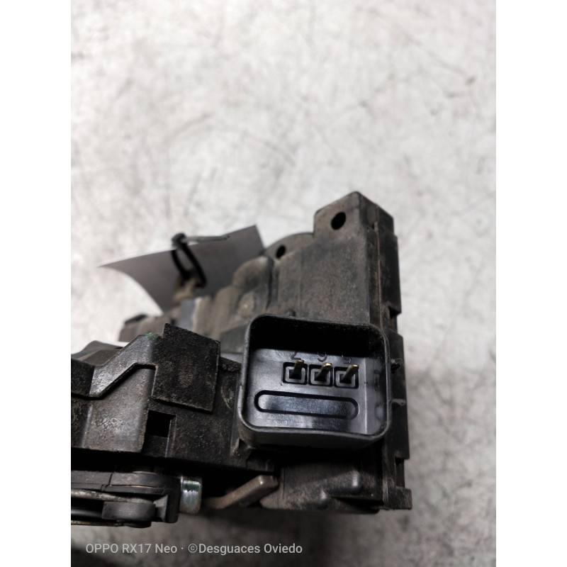 Recambio de motor cierre centralizado trasero izquierdo para ford focus berlina (cak) ghia referencia OEM IAM  5P 