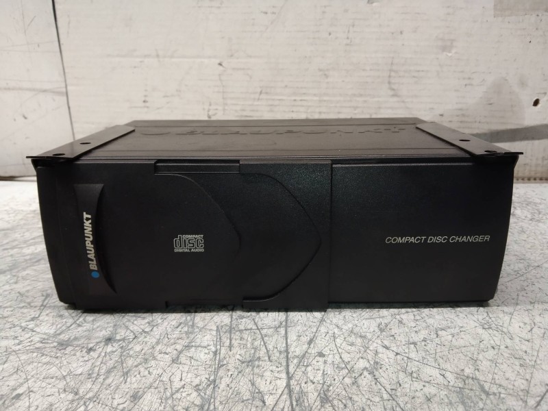 Recambio de sistema audio / radio cd para alfa romeo gt (125) 1.9 jtd 16v 150/ distinctive referencia OEM IAM 7607700014  