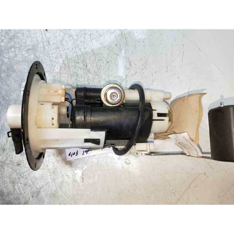 Recambio de bomba combustible para hyundai getz (tb) 1.1 referencia OEM IAM 311101C010 083001100 DENSO AFORADOR