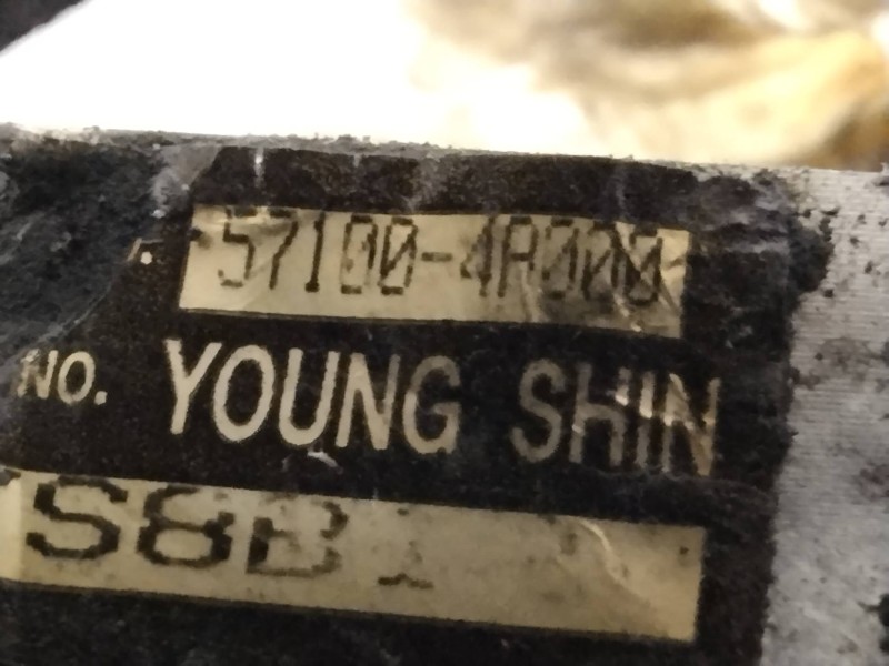 Recambio de bomba direccion para hyundai h 1 (1997 - 2001) 2.5 td referencia OEM IAM 571004A000  