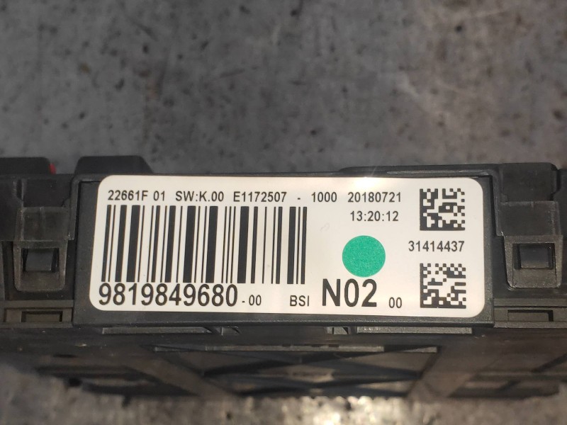 Recambio de caja reles / fusibles para citroen c-elysée shine referencia OEM IAM 9819849680 BSIN0200 