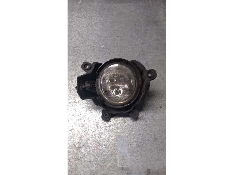 Recambio de faro antiniebla derecho para kia carens referencia OEM IAM   